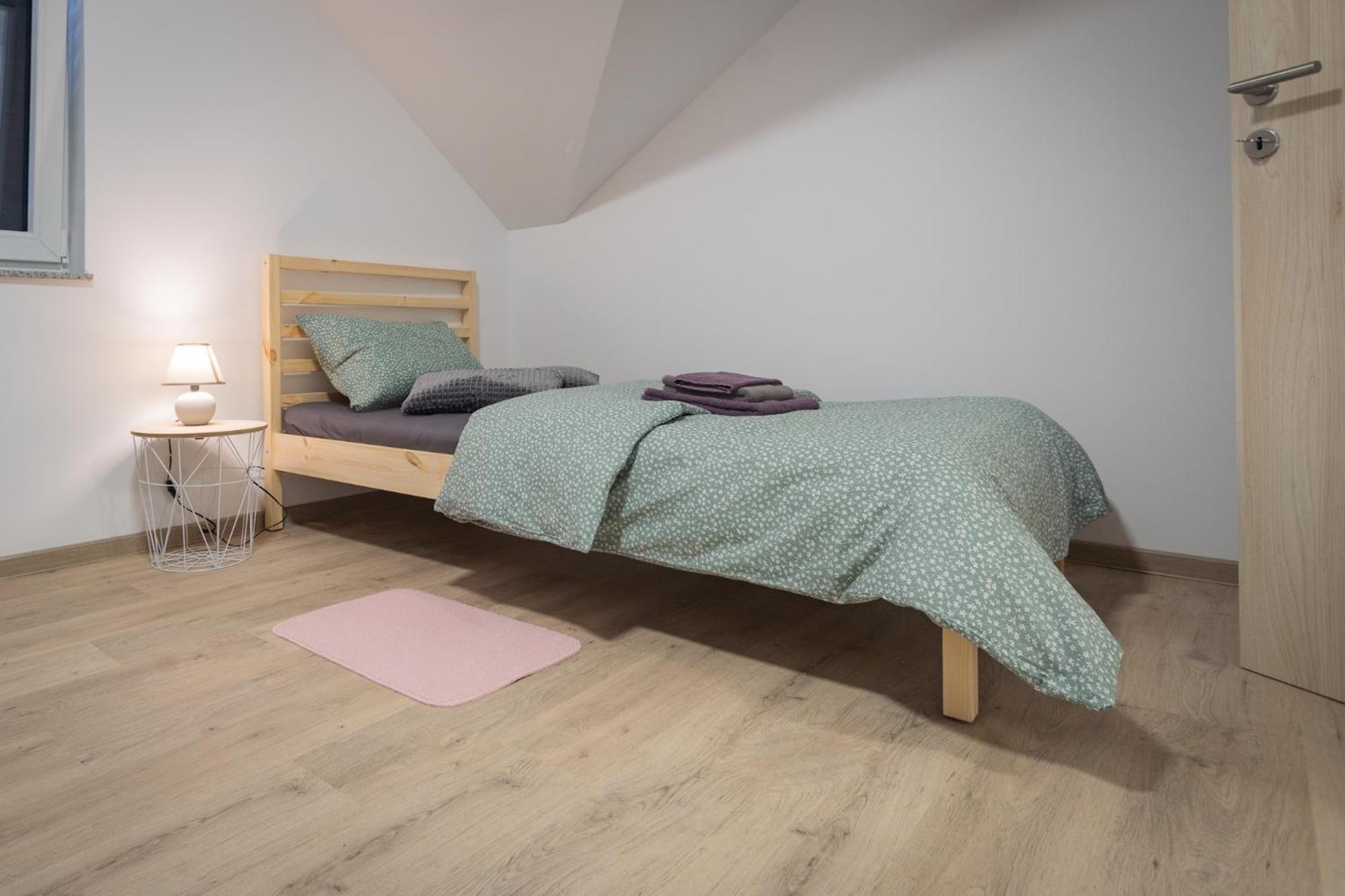 Cuckoo'S Alpine Nest Lesce (Upper Carniola) Quarto foto